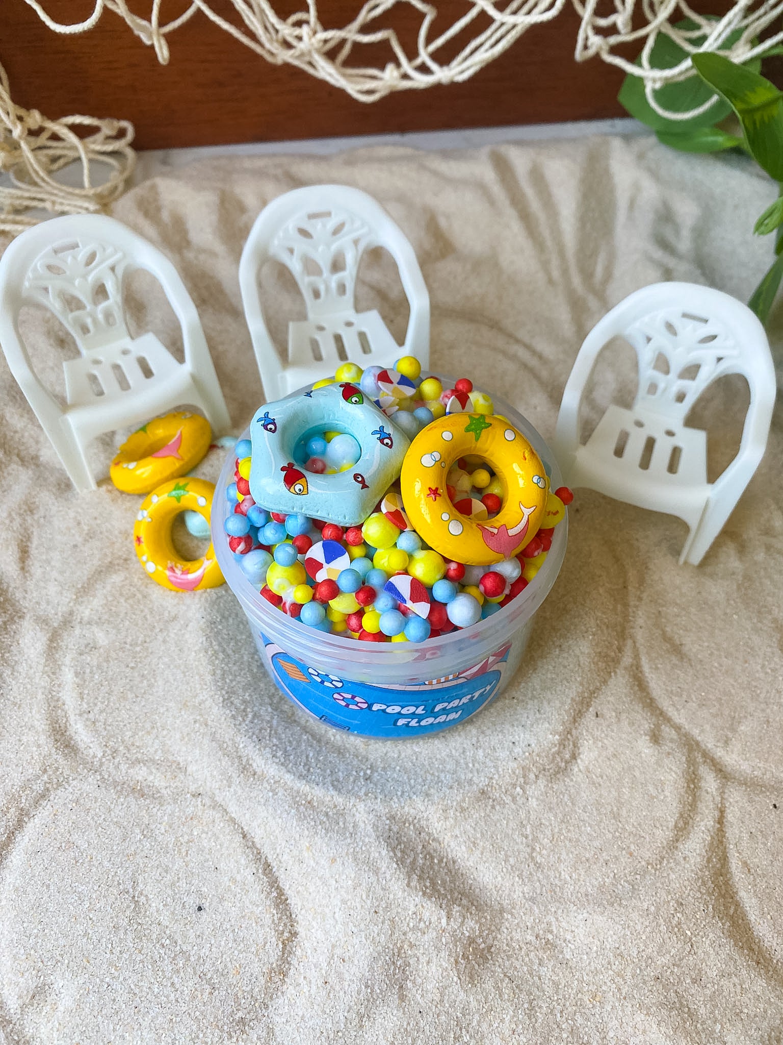 Pool party floam